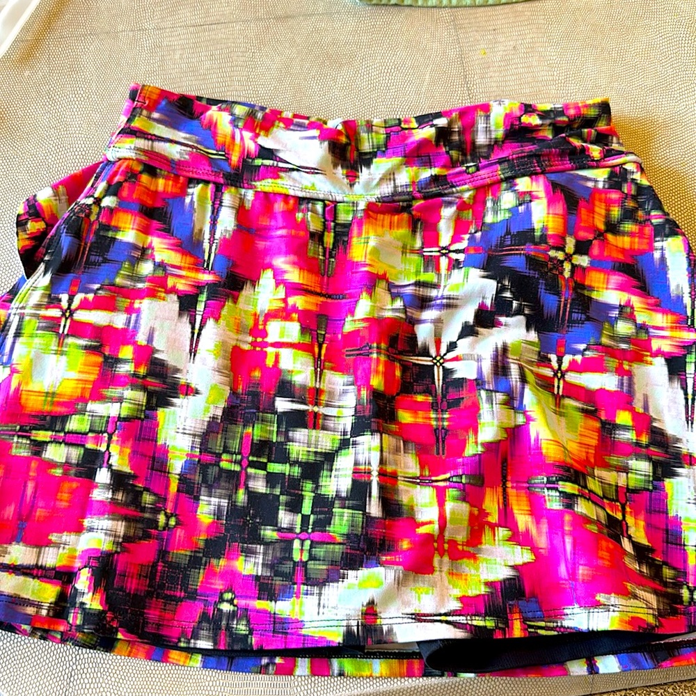 Dona Jo size 2 skort- pickleball, golf, tennis